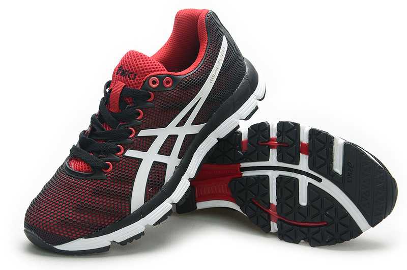 ASICS GEL HYPER33  chaussures ASIC colore